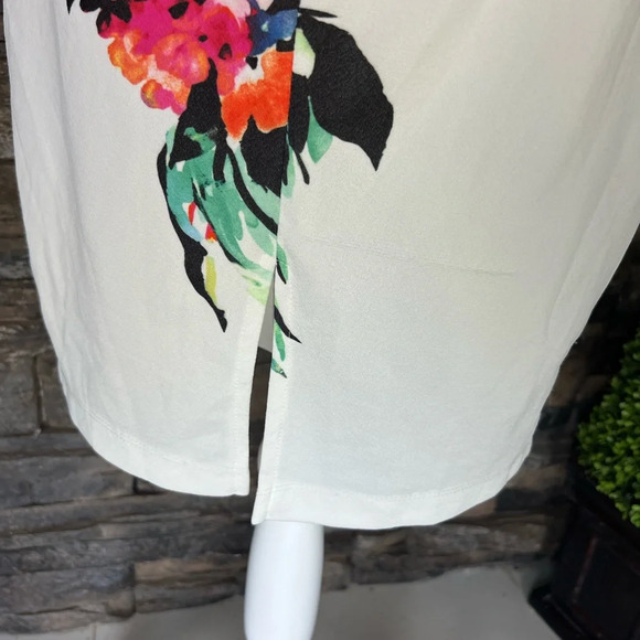 Premier Vibrant Floral Midi Dress - Picture 8 of 9